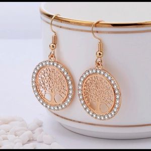 Tree of like earrings